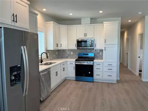 301 E Foothill Blvd #58, Pomona, CA 91767