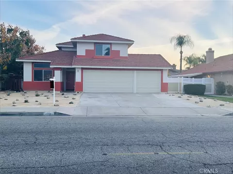 1054 Commonwealth Ave, San Jacinto, CA 92583