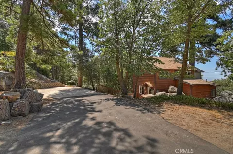 Exterior - 25515 True, Twin Peaks, CA 92391 photo 2 of 3