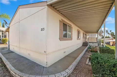 1536 S State #213, Hemet, CA 92543