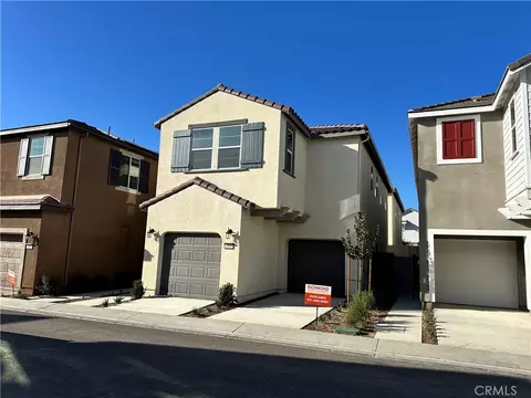 1855 Jojoba Dr, Santa Paula, CA 93060