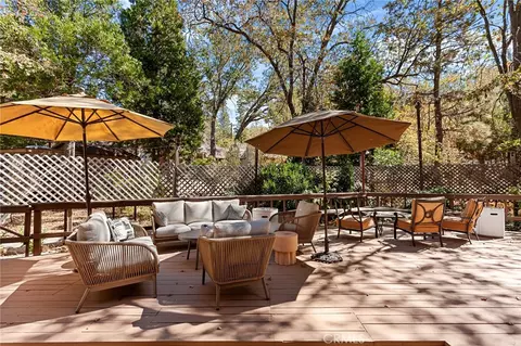 Exterior - 951 Osprey, Lake Arrowhead, CA 92352 photo 11 of 12