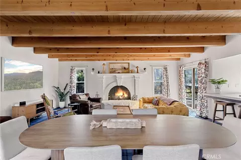 Dining - 951 Osprey, Lake Arrowhead, CA 92352 photo 1 of 3