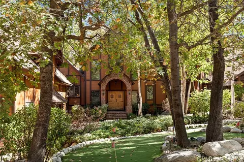 Exterior - 951 Osprey, Lake Arrowhead, CA 92352 photo 4 of 12
