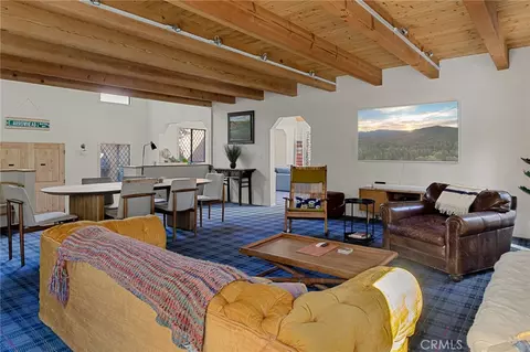 Living - 951 Osprey, Lake Arrowhead, CA 92352 photo 7 of 7
