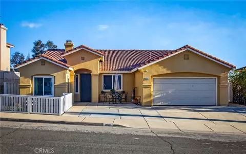 31611 Saddle Rdg, Lake Elsinore, CA 92532