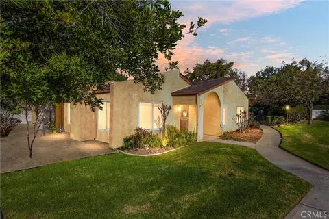 1089 Ardmore Cir, Redlands, CA 92374