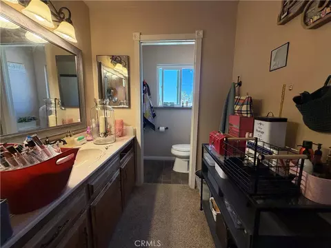 Bath - 7009 Hanford Ave, Yucca Valley, CA 92284 photo 2 of 3