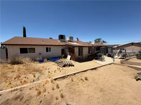 Exterior - 7009 Hanford Ave, Yucca Valley, CA 92284 photo 3 of 3