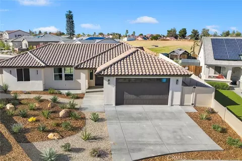 16618 Country Ranch Ct, Victorville, CA 92392