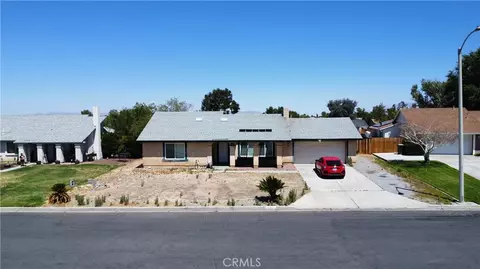 12831 Stage Coach Dr, Victorville, CA 92392