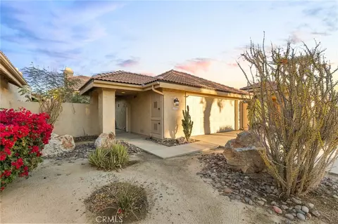 152 Verde Way, Palm Desert, CA 92260