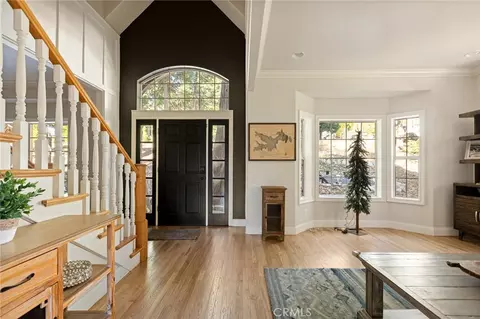 Entry Way - 267 Pheasant Run, Lake Arrowhead, CA 92352 photo 1 of 3