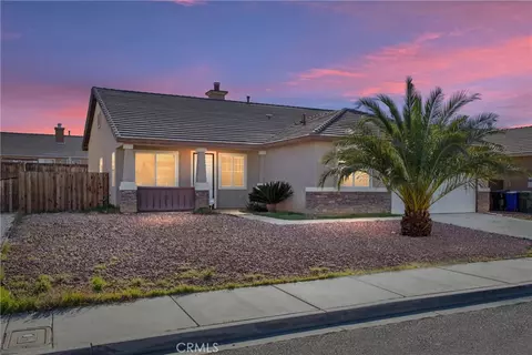 11563 Maywood St, Victorville, CA 92392