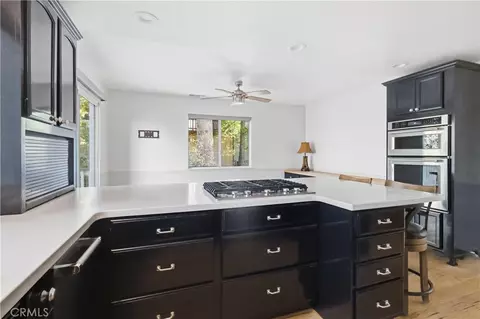 Kitchen - 174 Golf Course Rd, Lake Arrowhead, CA 92352 photo 6 of 7