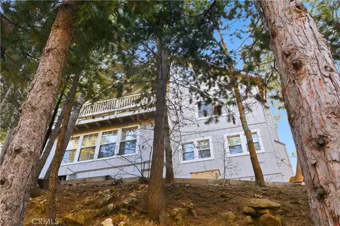 Exterior - 174 Golf Course Rd, Lake Arrowhead, CA 92352 photo 5 of 12