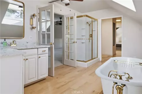 Bath - 174 Golf Course Rd, Lake Arrowhead, CA 92352 photo 10 of 11