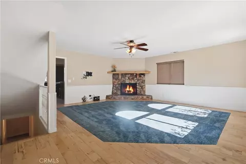 Living - 174 Golf Course Rd, Lake Arrowhead, CA 92352 photo 5 of 10