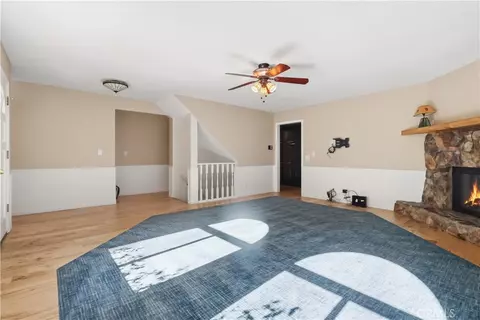 Living - 174 Golf Course Rd, Lake Arrowhead, CA 92352 photo 3 of 10