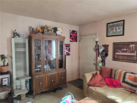 Entry Way - 887 Carlotta Ct, Redlands, CA 92374 photo 1 of 2