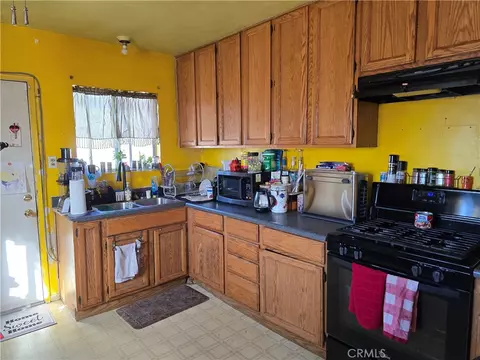 Kitchen - 887 Carlotta Ct, Redlands, CA 92374 photo 1 of 1