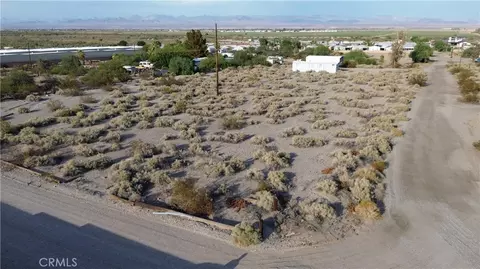 1302 Wilson Dr, Needles, CA 92363 photo 5