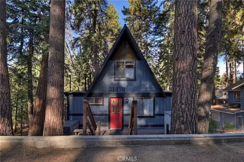 31470 Cedarwood Dr, Running Springs, CA 92382