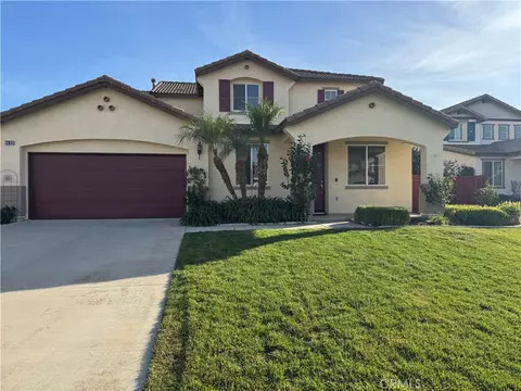 1293 Santa Paula Ct, Beaumont, CA 92223