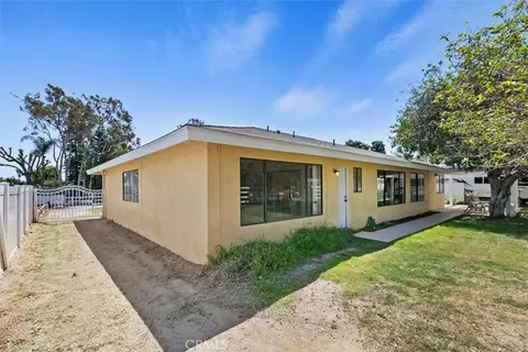 Exterior - 2386 Hialeah Cir, Norco, CA 92860 photo 11 of 21