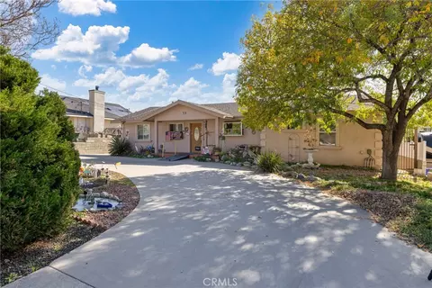 1607 Echo Dr, San Bernardino, CA 92404