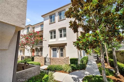 6396 Pictor Ct, Eastvale, CA 91752