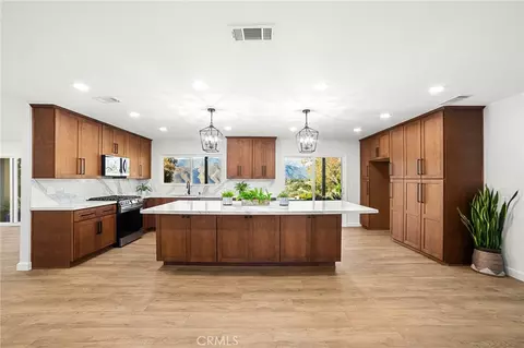 Kitchen - 1126 Knoll, San Bernardino, CA 92407 photo 1 of 6