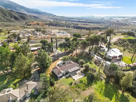 View/Area - 1126 Knoll, San Bernardino, CA 92407 photo 6 of 9