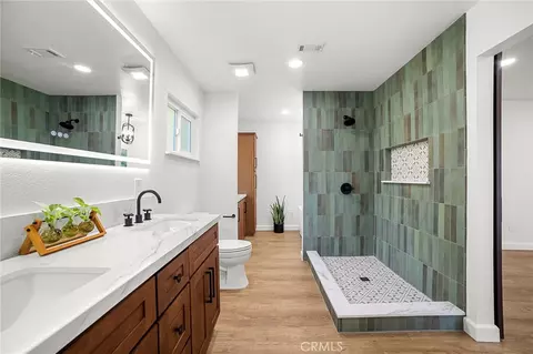 Bath - 1126 Knoll, San Bernardino, CA 92407 photo 2 of 6