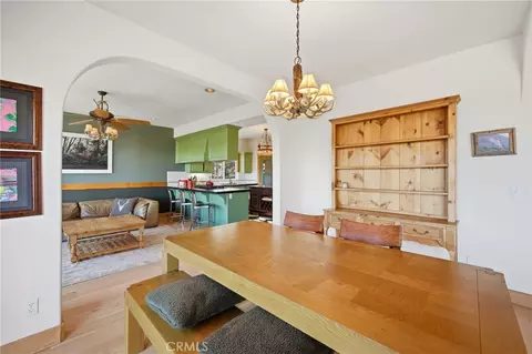 Dining - 417 Emerald Dr, Lake Arrowhead, CA 92352 photo 1 of 2