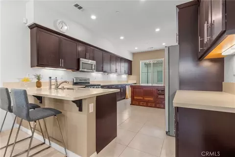 Kitchen - 105 Plateau, Irvine, CA 92618 photo 2 of 3