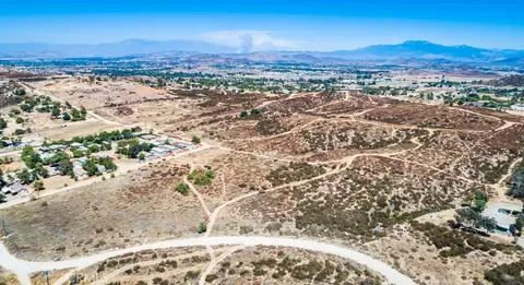 1 Olive, Menifee, CA 92584 photo 11