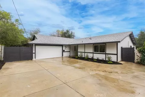 26005 Adamor Rd, Calabasas, CA 91302