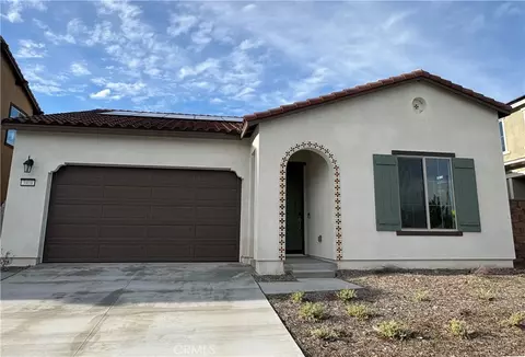 3808 Leafgreen Rd, Corona, CA 92883