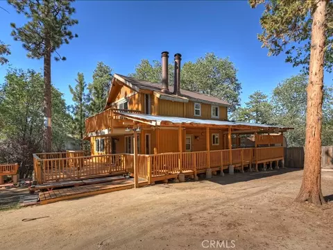 Exterior - 581 Highland Ln, Sugarloaf, CA 92386 photo 4 of 12