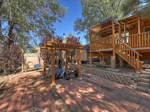 Exterior - 581 Highland Ln, Sugarloaf, CA 92386 photo 12 of 12