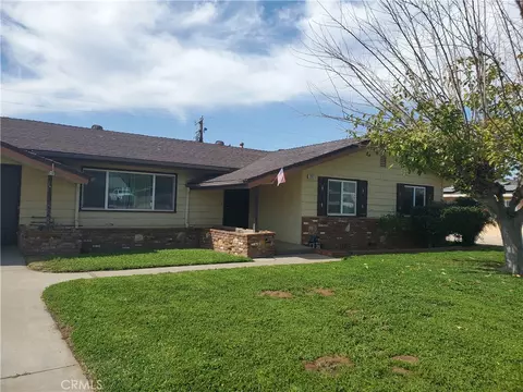1192 Cherry Ln, Calimesa, CA 92320