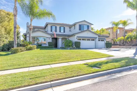 3341 Horizon St, Corona, CA 92881