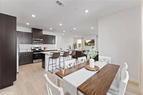 4010 Summer Way, Corona, CA 92883