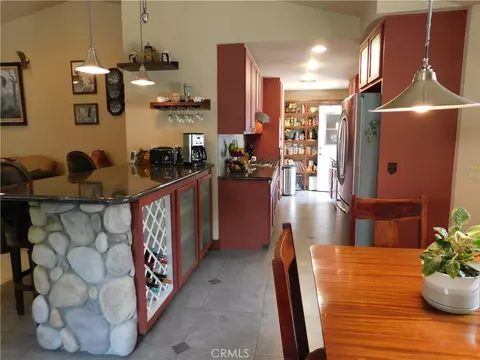 Kitchen - 36976 Sycamore Dr, Mentone, CA 92359 photo 11 of 11