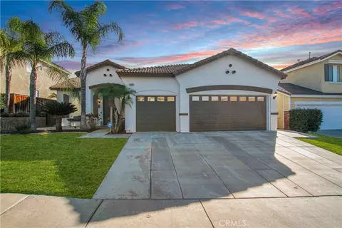 8782 Flatiron Ct, Riverside, CA 92508