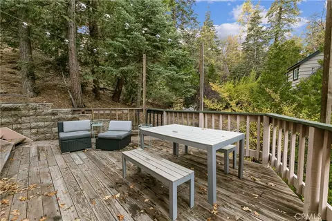 Exterior - 117 A, Lake Arrowhead, CA 92352 photo 3 of 4