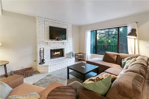 Living - 117 A, Lake Arrowhead, CA 92352 photo 3 of 3