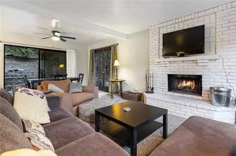 Living - 117 A, Lake Arrowhead, CA 92352 photo 2 of 3