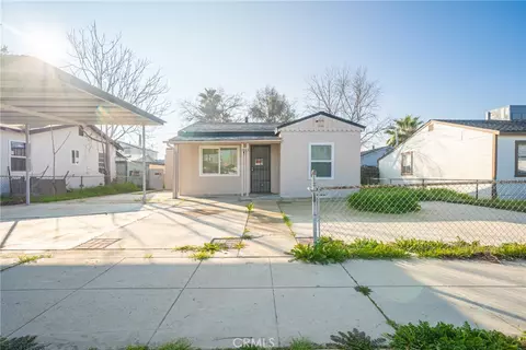 703 Woodrow Ave, Bakersfield, CA 93308